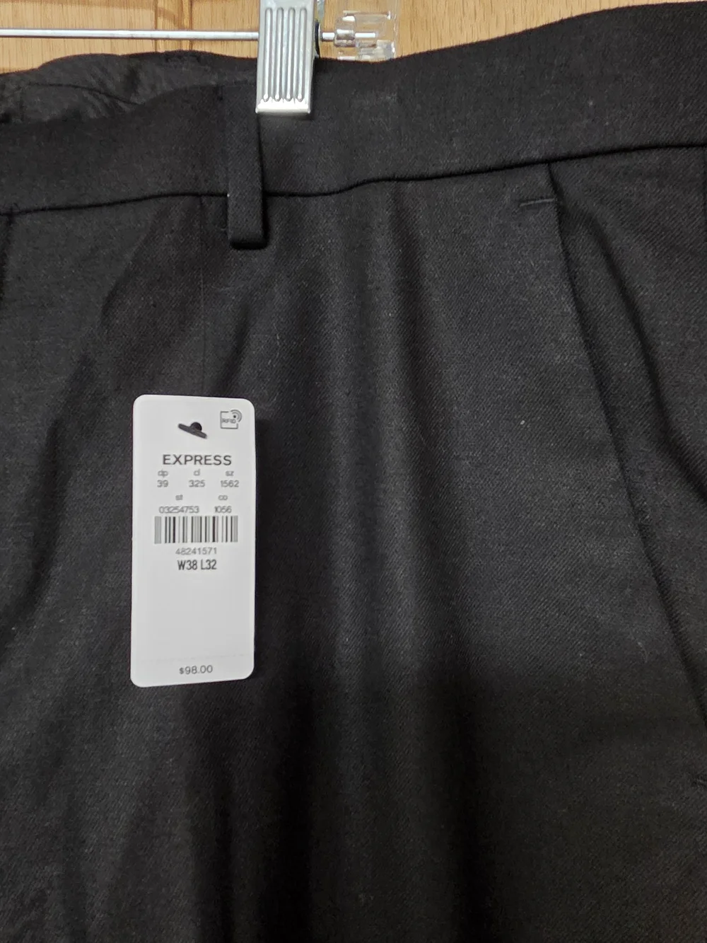 Express tailored black